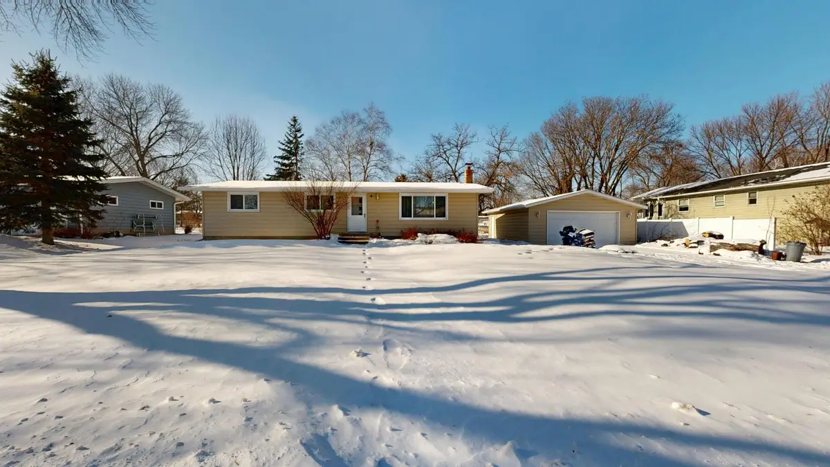 172 Lakeview Drive, Spicer, MN 56288 - Image #1