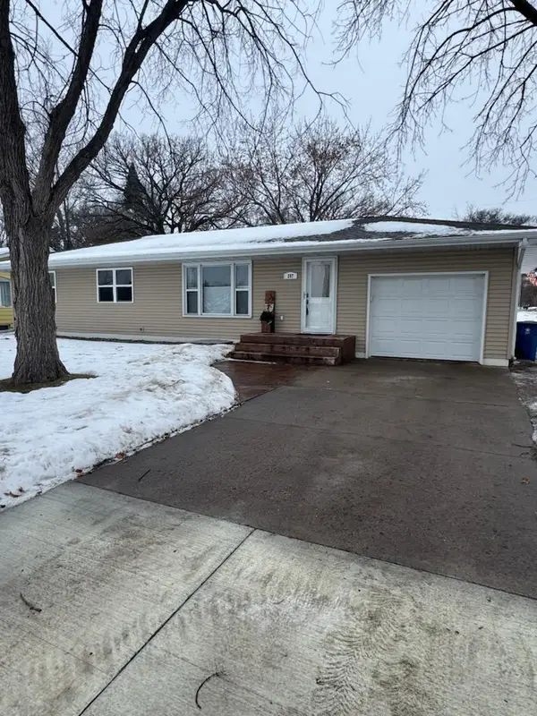 257 3rd Avenue N, Sartell, MN 56377