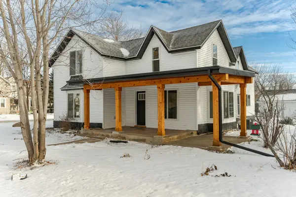 208 3rd Avenue Nw, Kasson, MN 55944