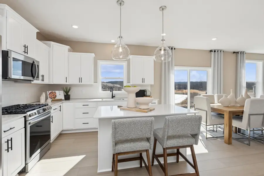 4626 Buckingham Drive Nw, Rochester, MN 55906 - Image #2