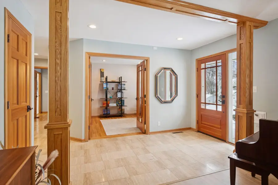 5501 Park Place, Edina, MN 55424 - Image #2