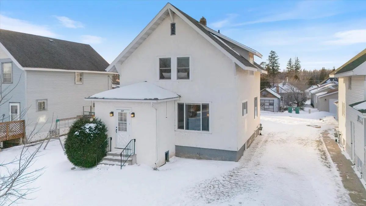 307 Frantz Street, Buhl, MN 55713 - Image #1