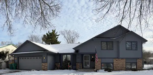 7864 Penn Avenue N, Brooklyn Park, MN 55444