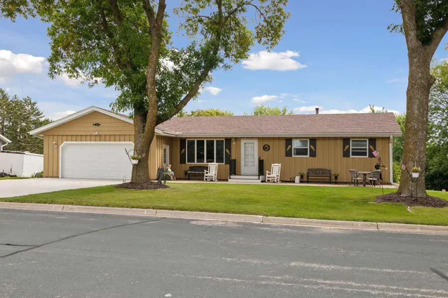 214 8th Avenue Nw, Lonsdale, MN 55046 - #3