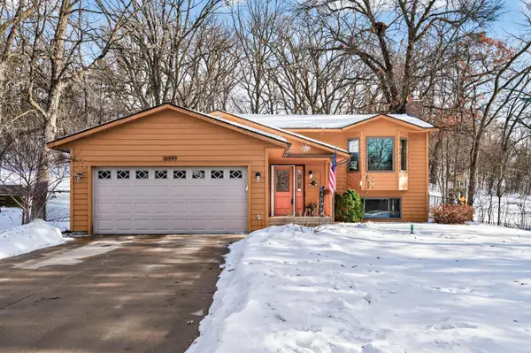 18999 Dodge Street Nw, Elk River, MN 55330