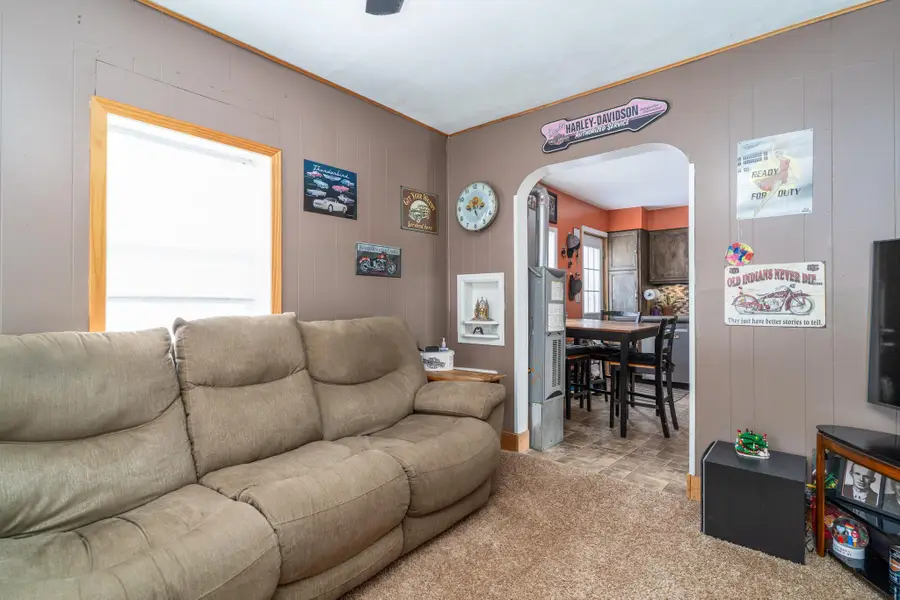 1221 Knight Avenue N, Thief River Falls, MN 56701 - Image #2