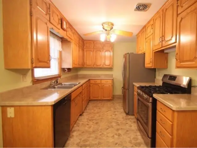 27 22nd Avenue N, Saint Cloud, MN 56303 - Image #2