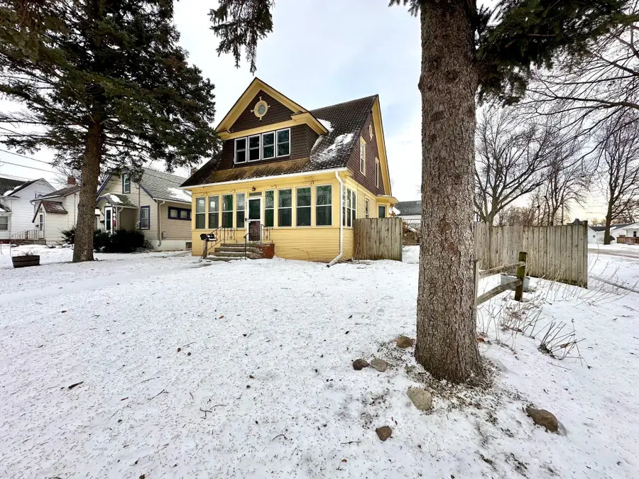 402 E 4th Street, Albert Lea, MN 56007 - Image #3