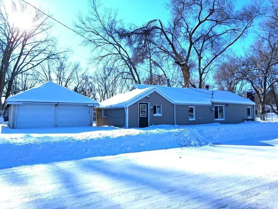 1202 11th Avenue Se, Saint Cloud, MN 56304 - Image #2