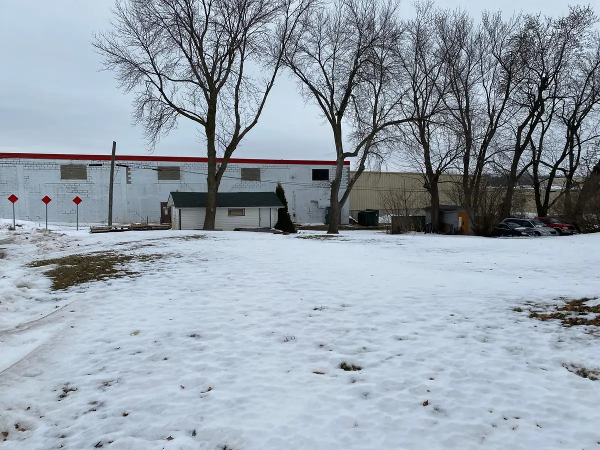 2201 Gene Avenue, Albert Lea, MN 56007 - Image #1