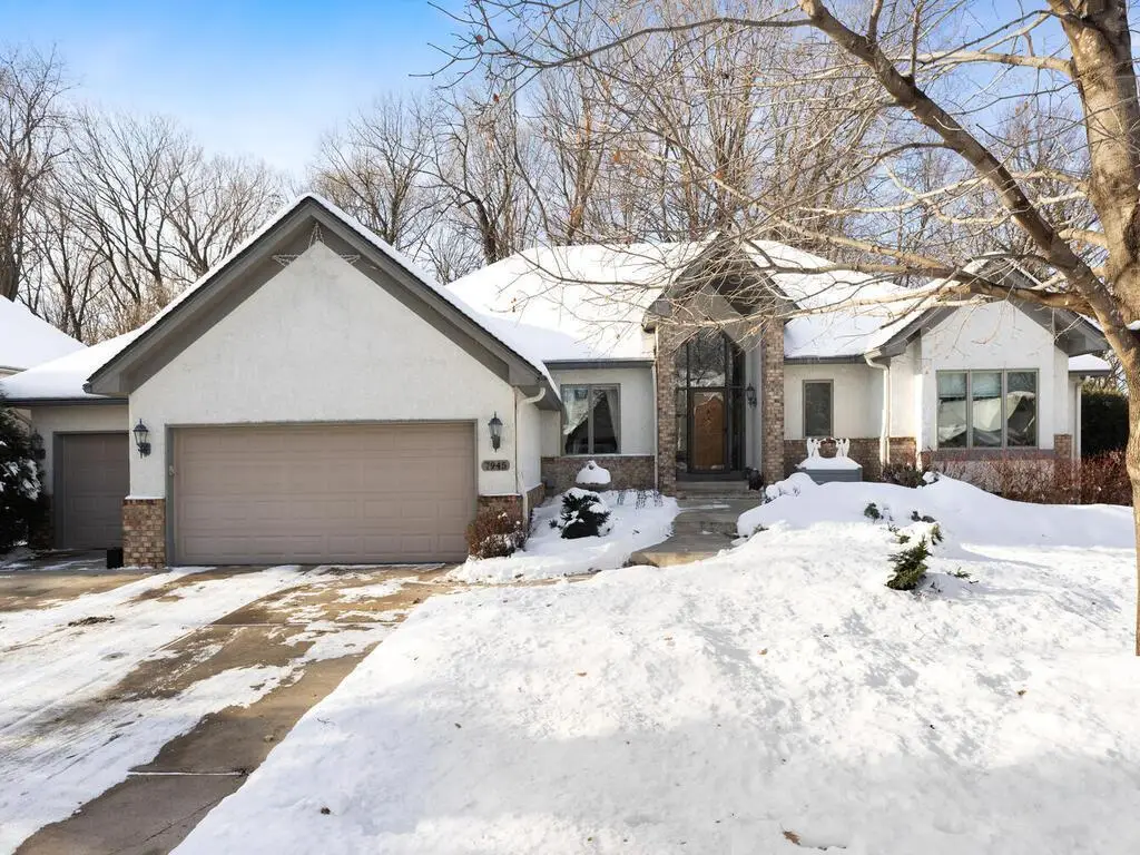 7945 Ranchview Lane N, Maple Grove, MN 55311 - Image #1