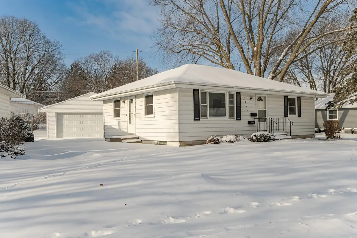 2327 14th Avenue Nw, Rochester, MN 55901 - Image #1