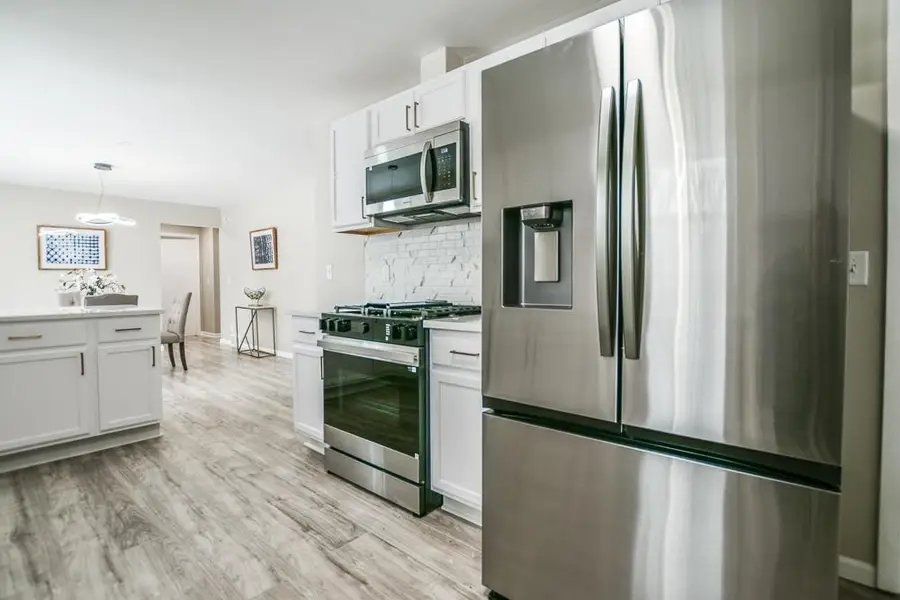 3709 W 102nd Street, Bloomington, MN 55431 - Image #3