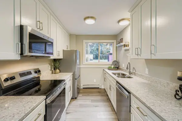 3388 Upper 149th Street W, Rosemount, MN 55068