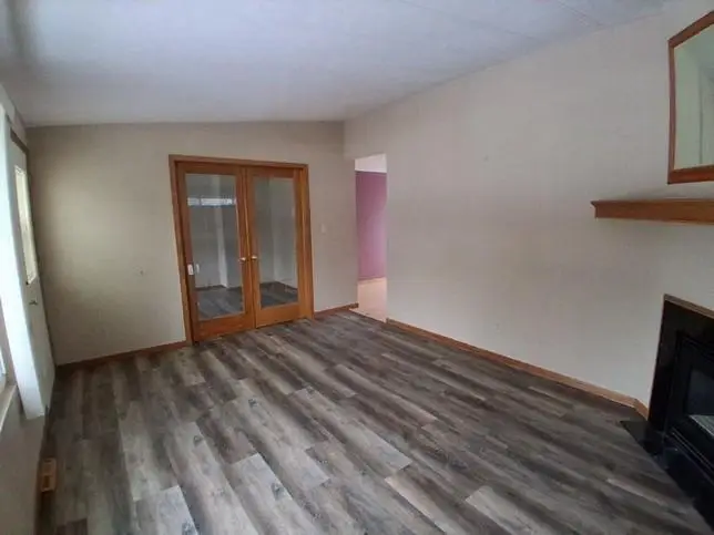 230 Spruce Drive E, Annandale, MN 55302 - Image #3