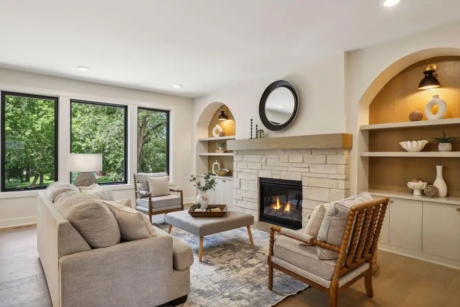 5304 Hollywood Road, Edina, MN 55436 - #2