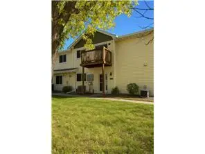 7670 13th Street N, Oakdale, MN 55128