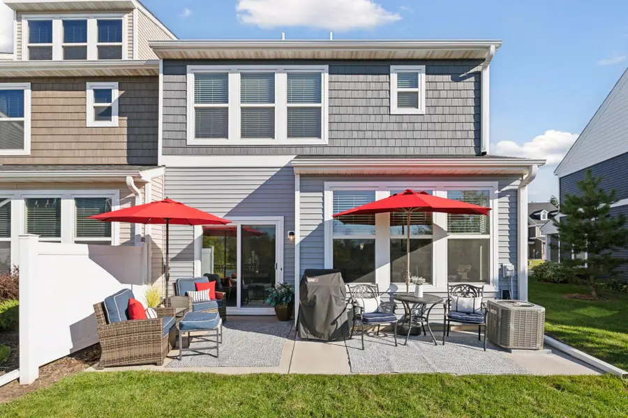 18401 60th Avenue N, Plymouth, MN 55446 - #2