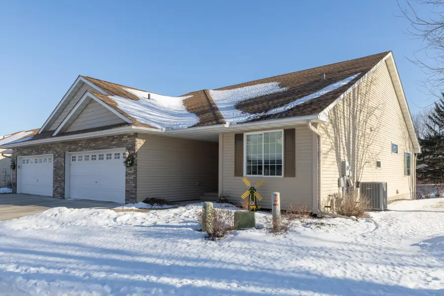 546 Marmik Circle, Hastings, MN 55033 - Image #2