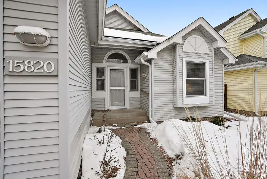 15820 15th Place N, Plymouth, MN 55447 - #2