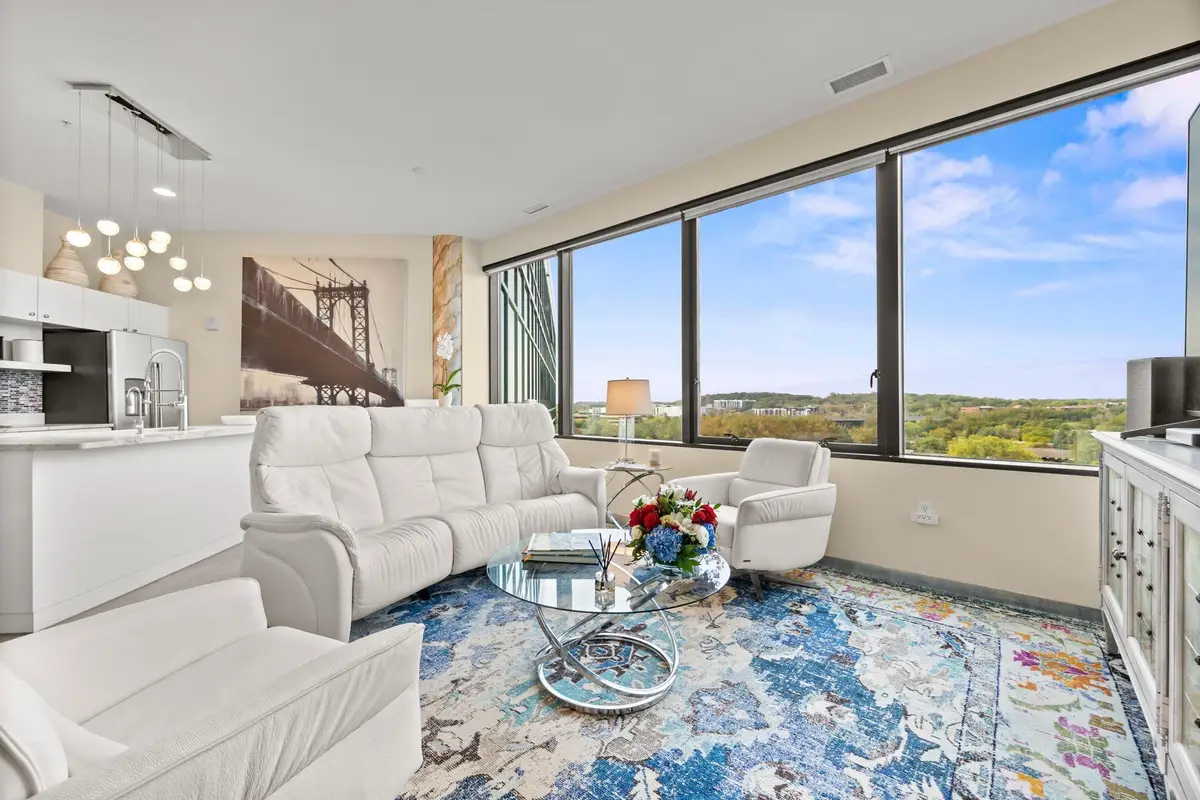 5601 Smetana Drive #918, Minnetonka, MN 55343 - Image #1