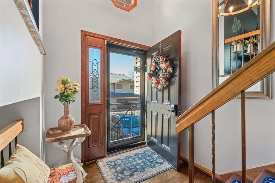 6913 Sherwood Road, Woodbury, MN 55125 - Image #2