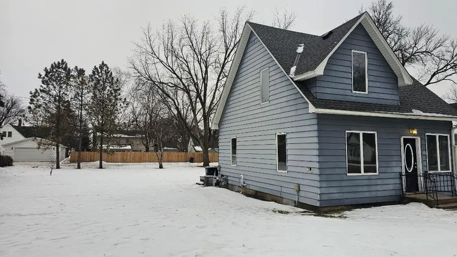 204 E 1st Street, Morris, MN 56267 - Image #2