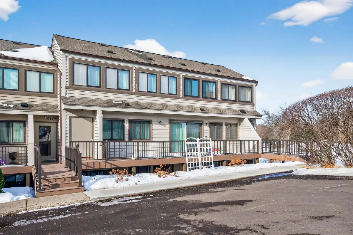 8940 Neill Lake Road #135E, Eden Prairie, MN 55347 - Image #1