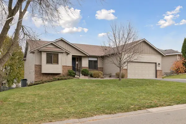 20886 Jenkins Way, Lakeville, MN 55044