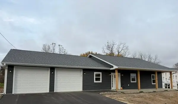 221 6th Avenue, Clear Lake, WI 54005