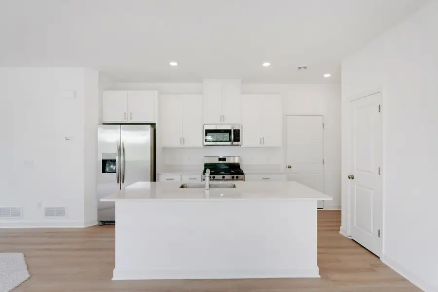 11064 203rd Street W, Lakeville, MN 55044 - Image #2