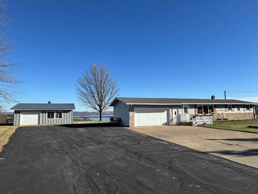 32158 County Road 1, La Crescent, MN 55947 - #2