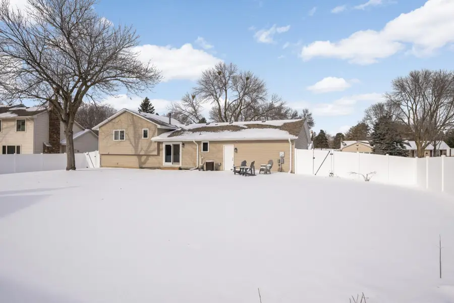 7501 W 100th Street, Bloomington, MN 55438 - Image #2