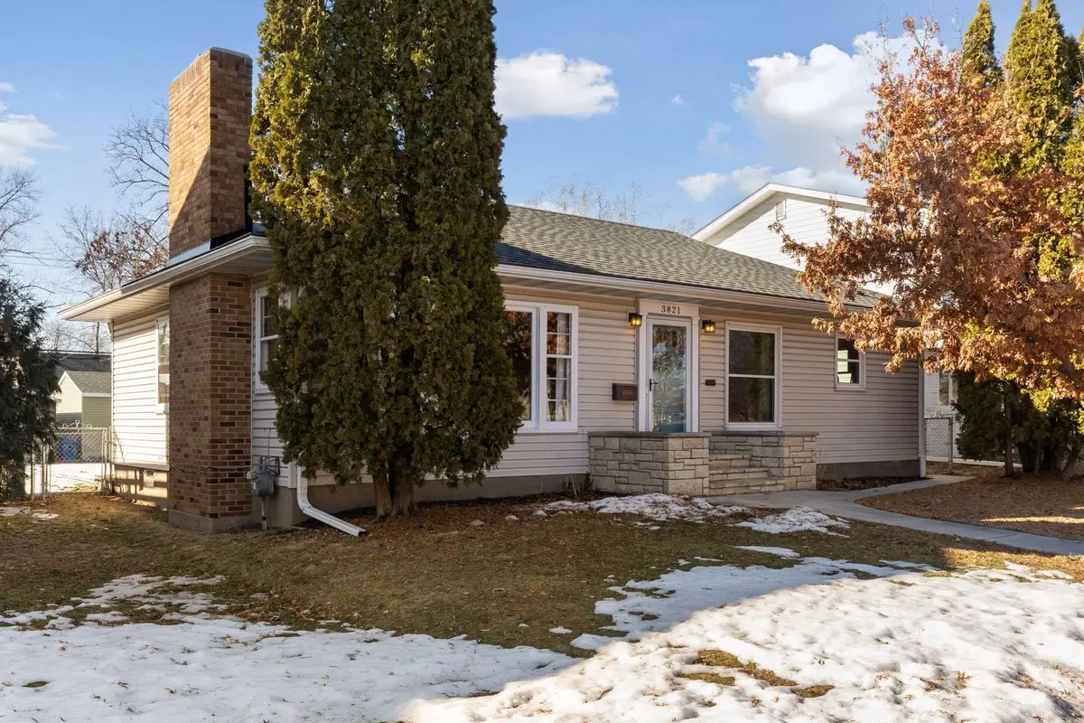 3821 York Avenue N, Robbinsdale, MN 55422 - #1