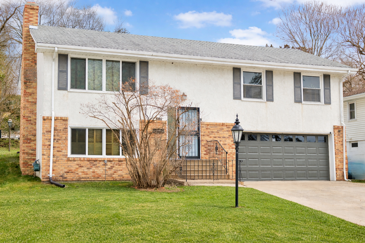 317 Madison Avenue N, Hopkins, MN 55343 - #1