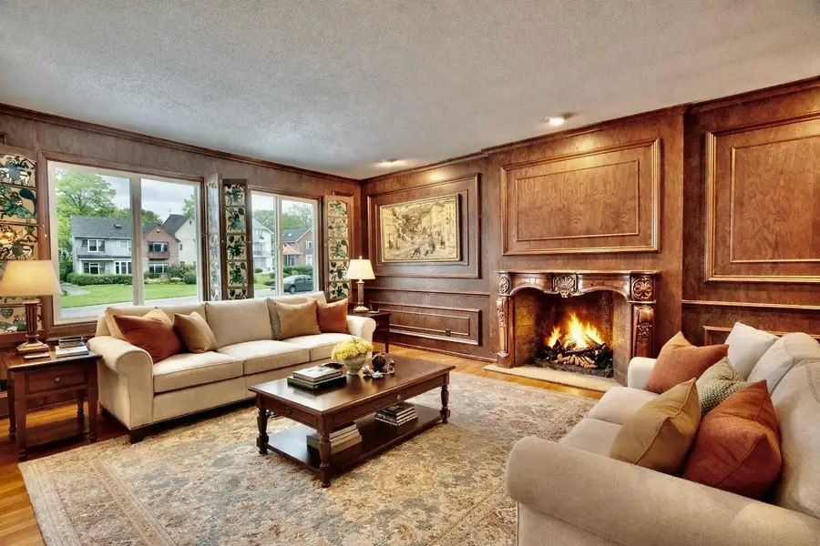 317 Madison Avenue N, Hopkins, MN 55343 - #2