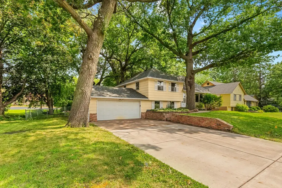 262 N Star Lane, Circle Pines, MN 55014 - #2