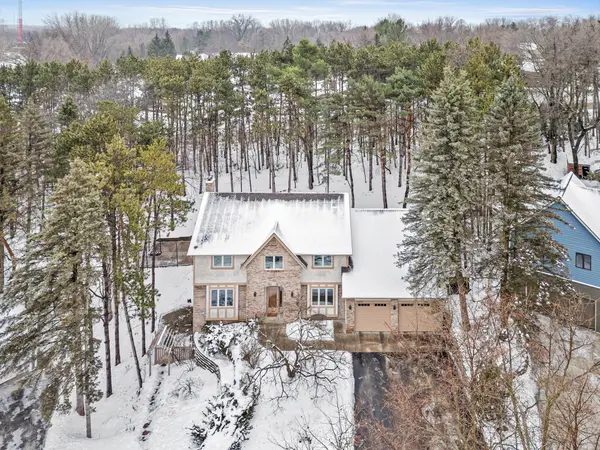 3970 Evergreen Place, Shoreview, MN 55126