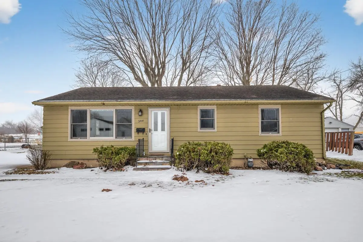 304 16th Avenue Ne, Austin, MN 55912 - Image #1