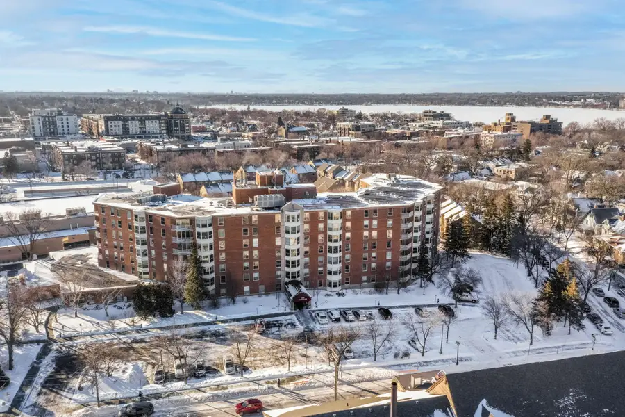 1425 W 28th Street #409, Minneapolis, MN 55408 - Image #2