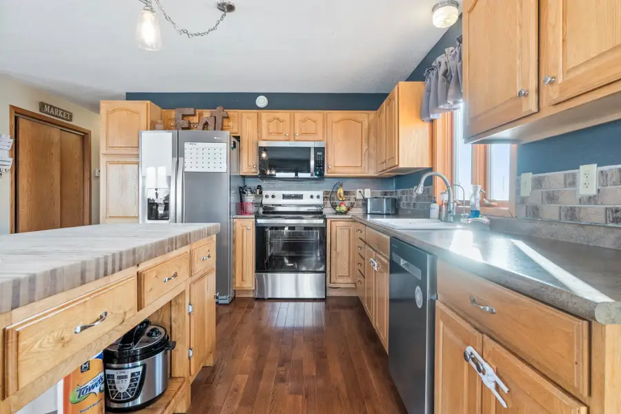 21018 185th Avenue, Glenwood, MN 56334 - Image #2