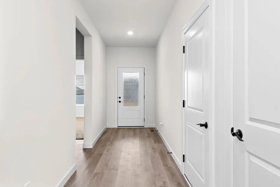 18726 Ivanhoe Street Nw, Elk River, MN 55330 - Image #2