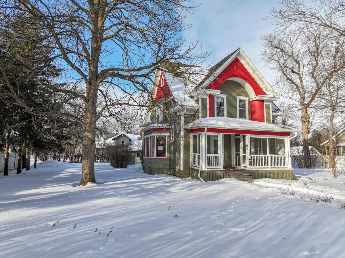 1122 Fillmore Street, Alexandria, MN 56308 - Image #1
