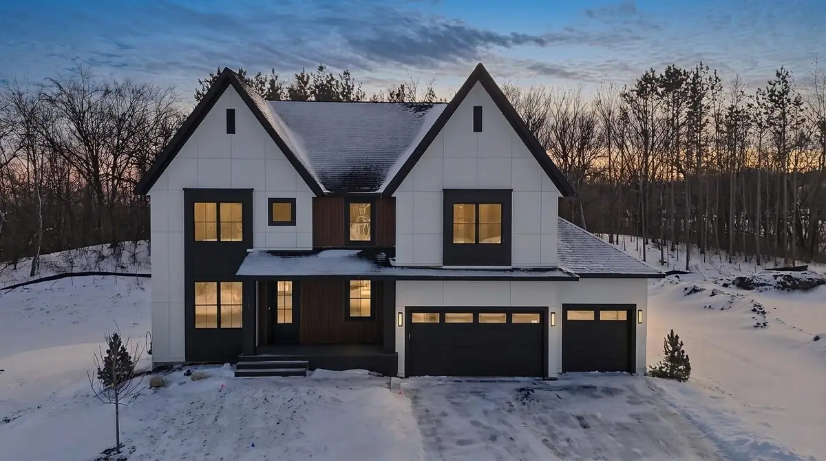 734 Ensconced Way, Chaska, MN 55318 - Image #1