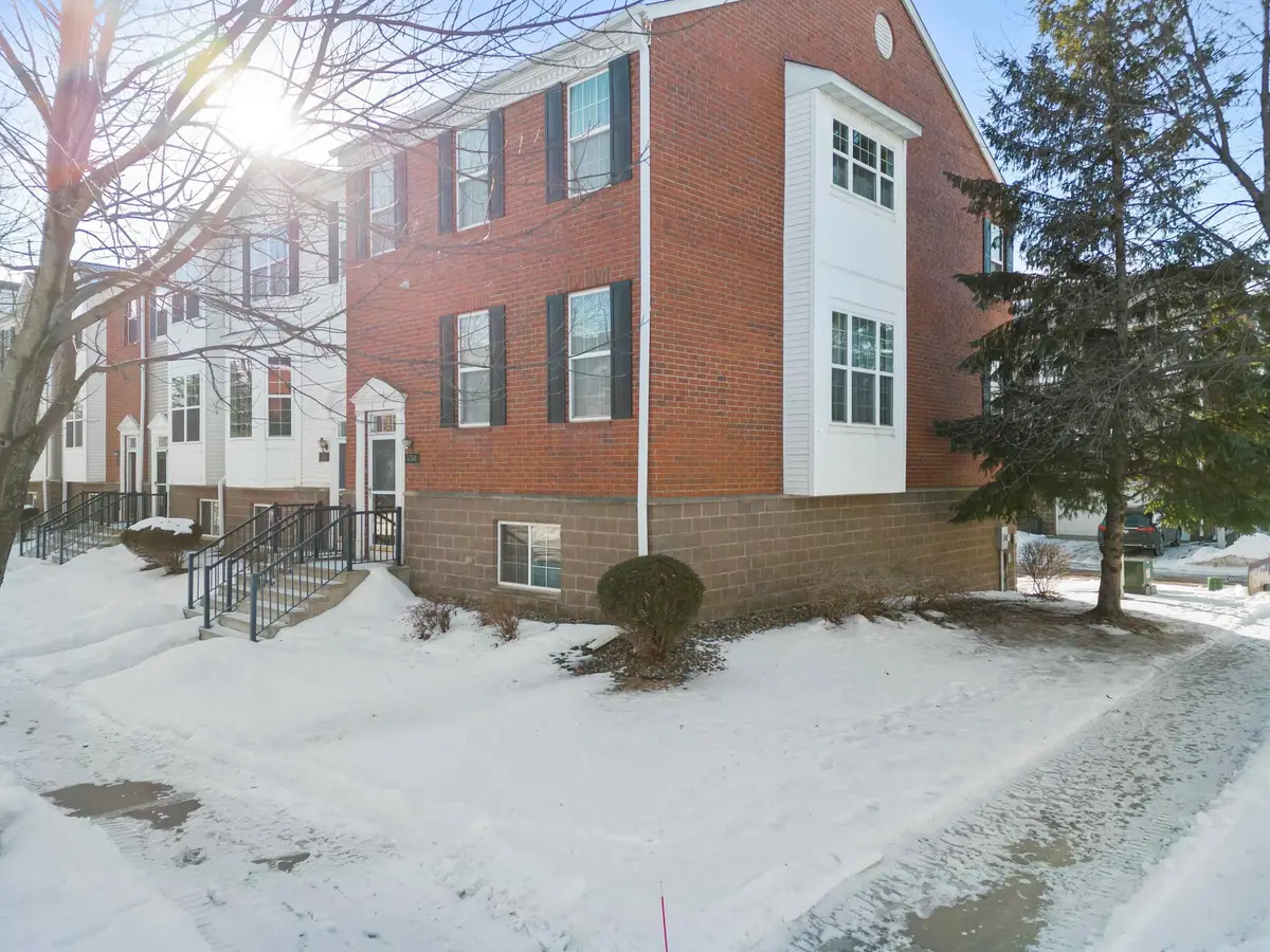 6760 158th Street W, Apple Valley, MN 55124 - #1