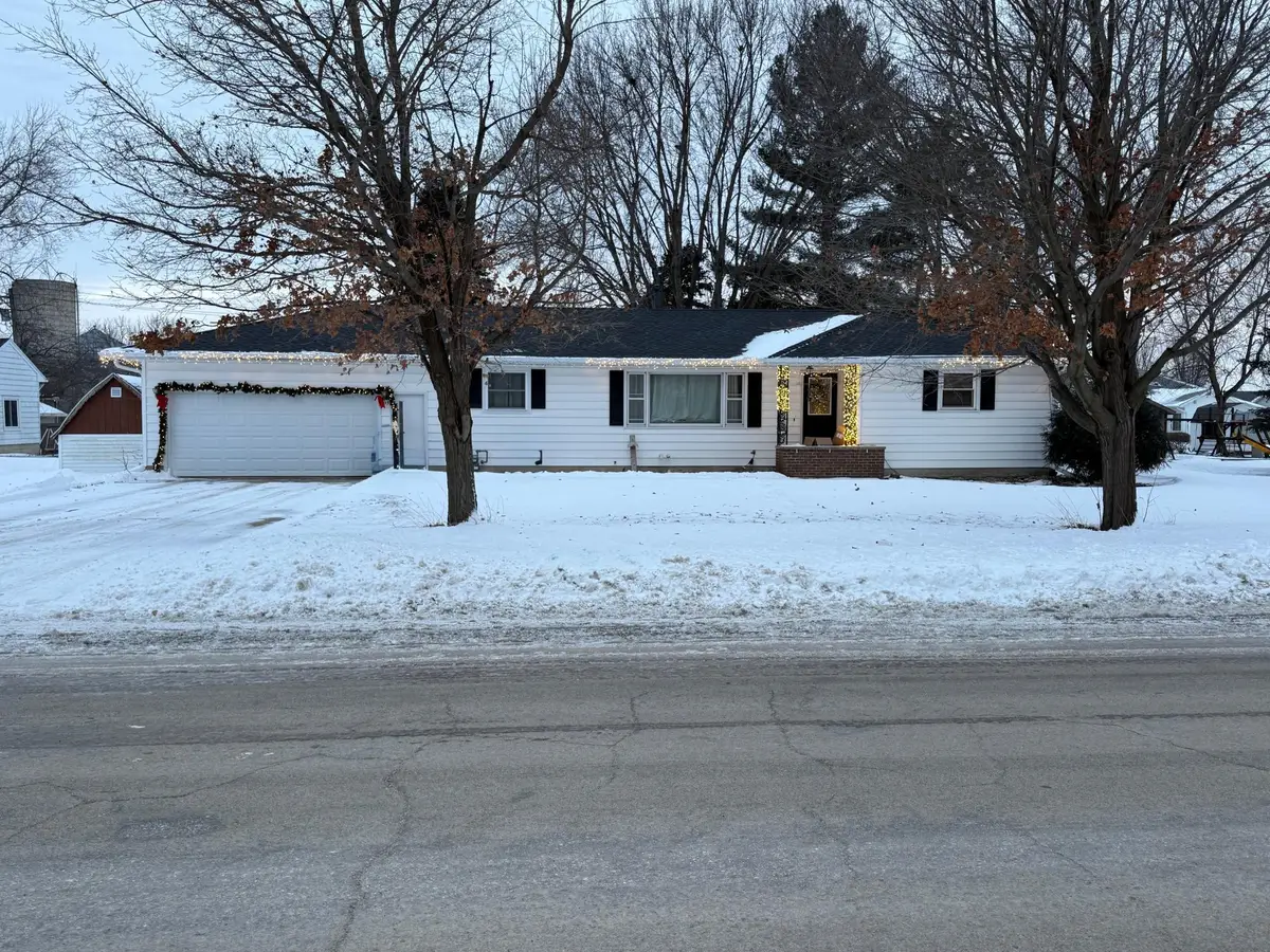 215 3rd Street Sw, Blooming Prairie, MN 55917 - Image #1