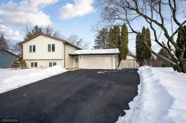 15740 Harmony Way, Apple Valley, MN 55124