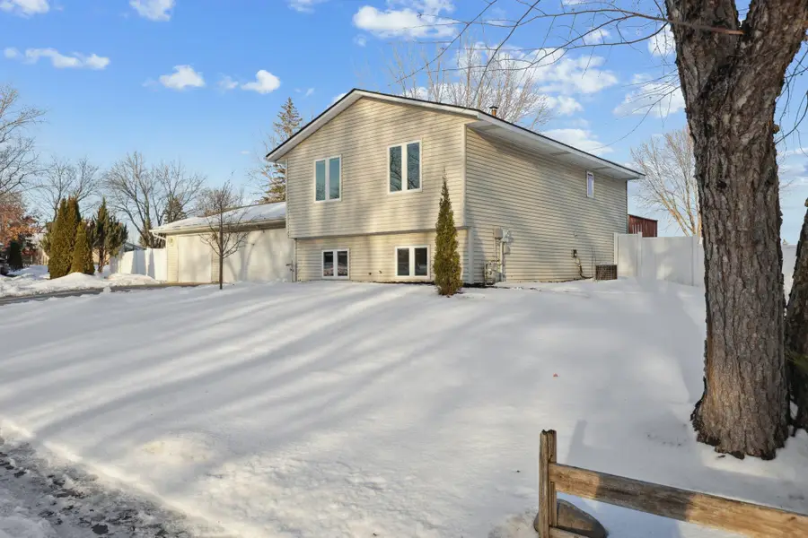4943 142nd Street W, Apple Valley, MN 55124 - Image #2