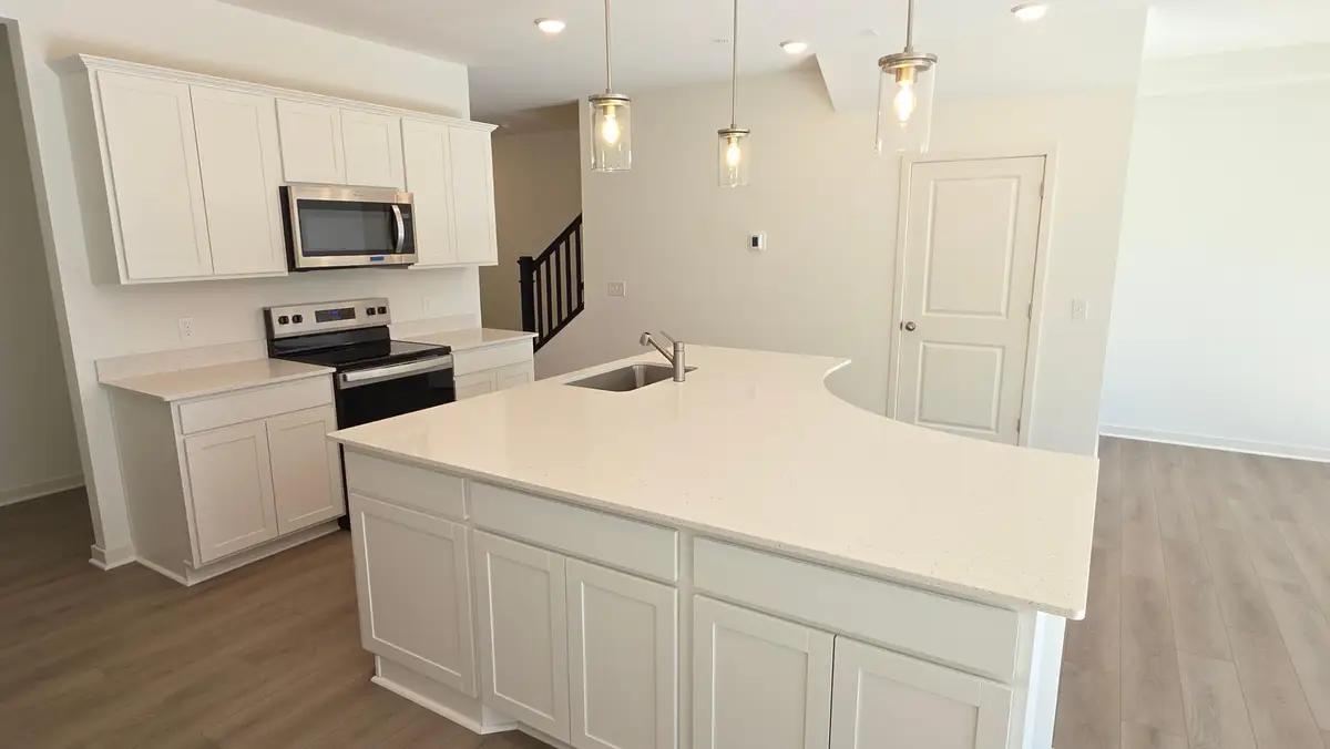 4747 Airlake Drive, Woodbury, MN 55129 - Image #1