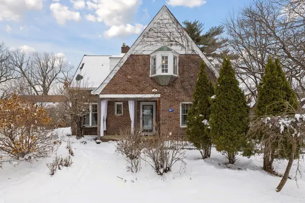 4017 Shoreline Drive, Robbinsdale, MN 55422